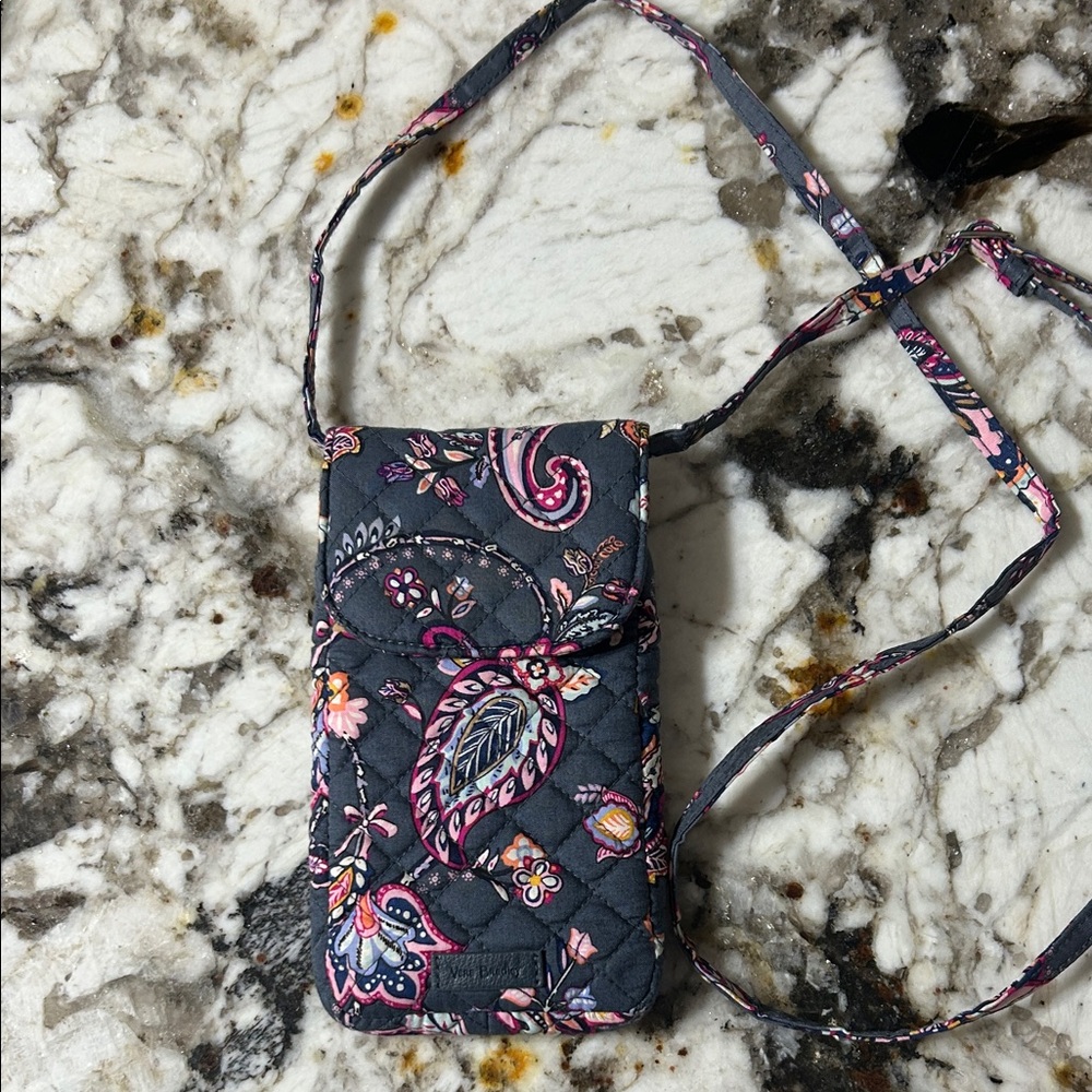 Vera Bradley Quilted Crossbody phone purse